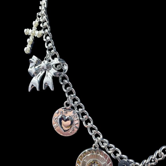 Silver Tone Charm Necklace Heart Cross Bow Rose Coquette Gothic Y2K NWT 20" - Picture 4 of 9